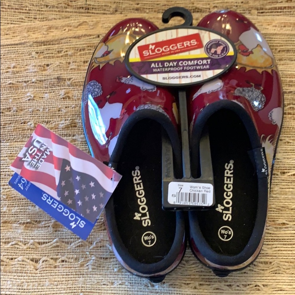 NWT Women’s Sloggers